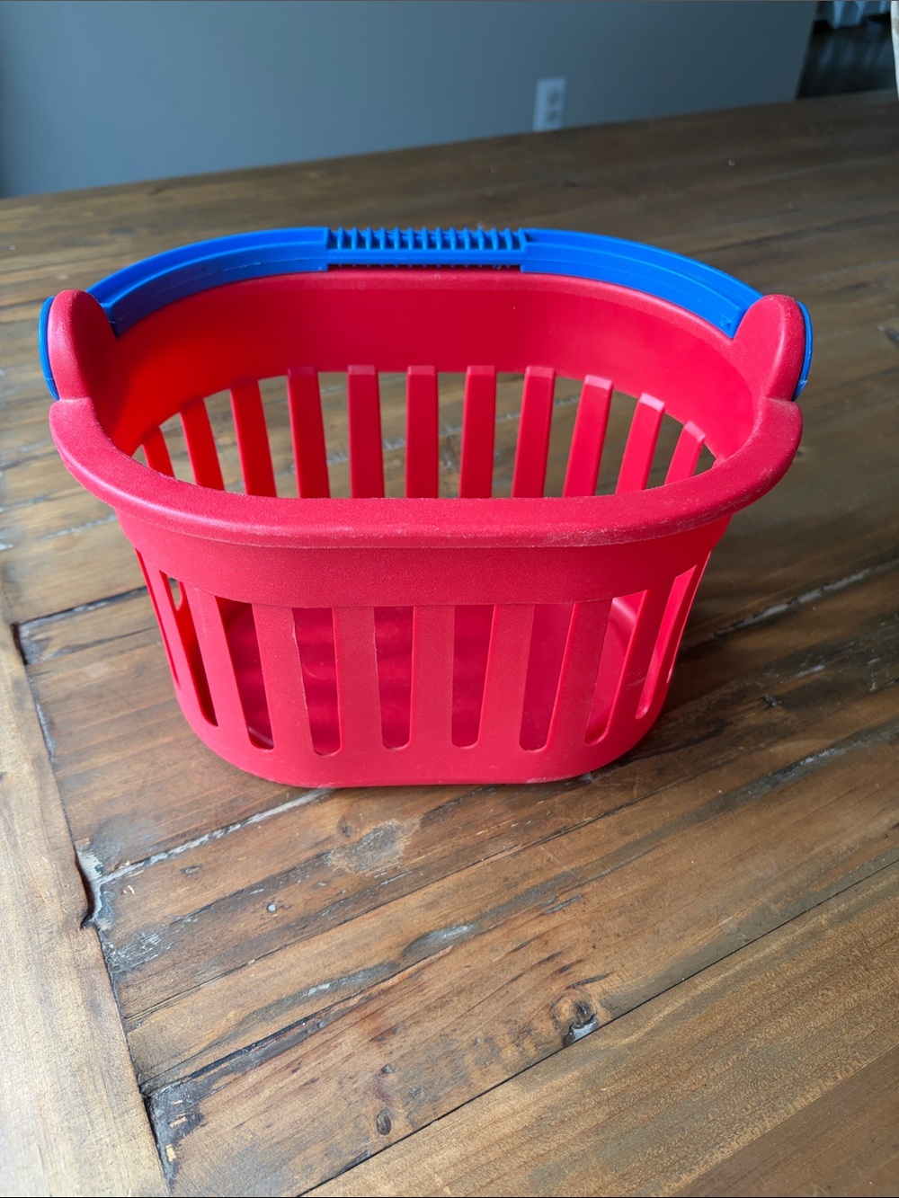 Frem Corp vintage Plastic Basket with Blue Handle